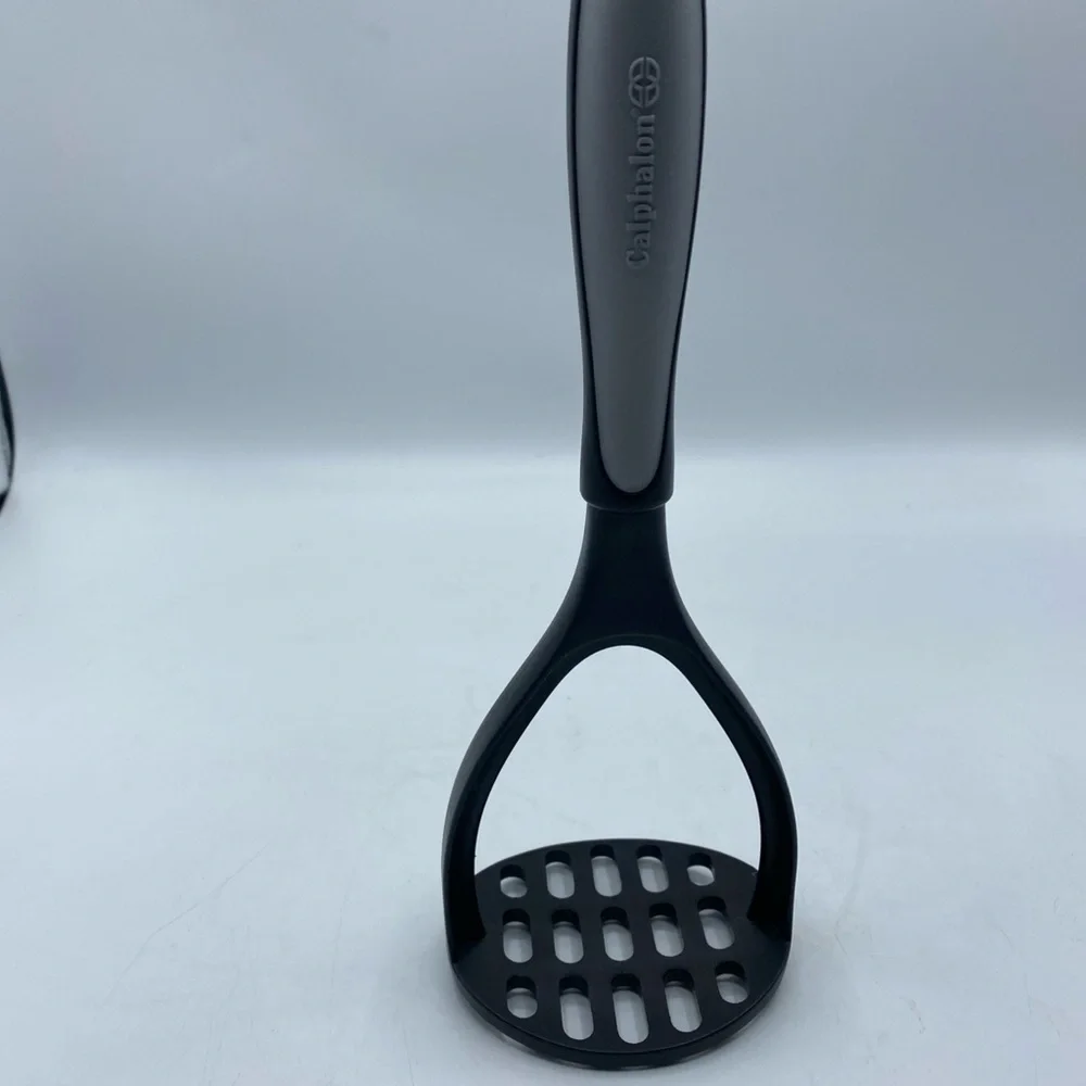 CALPHALON Black & Gray Nylon Potato Masher Smasher Kitchen Utensil 11 5/8